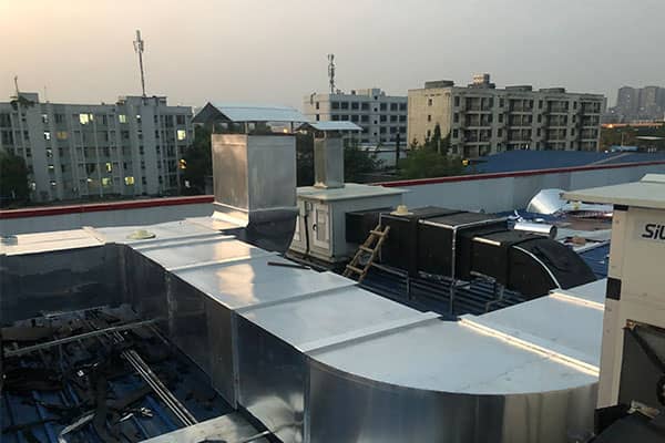成都通風管道安裝.jpg 成都通風管道安裝.jpg